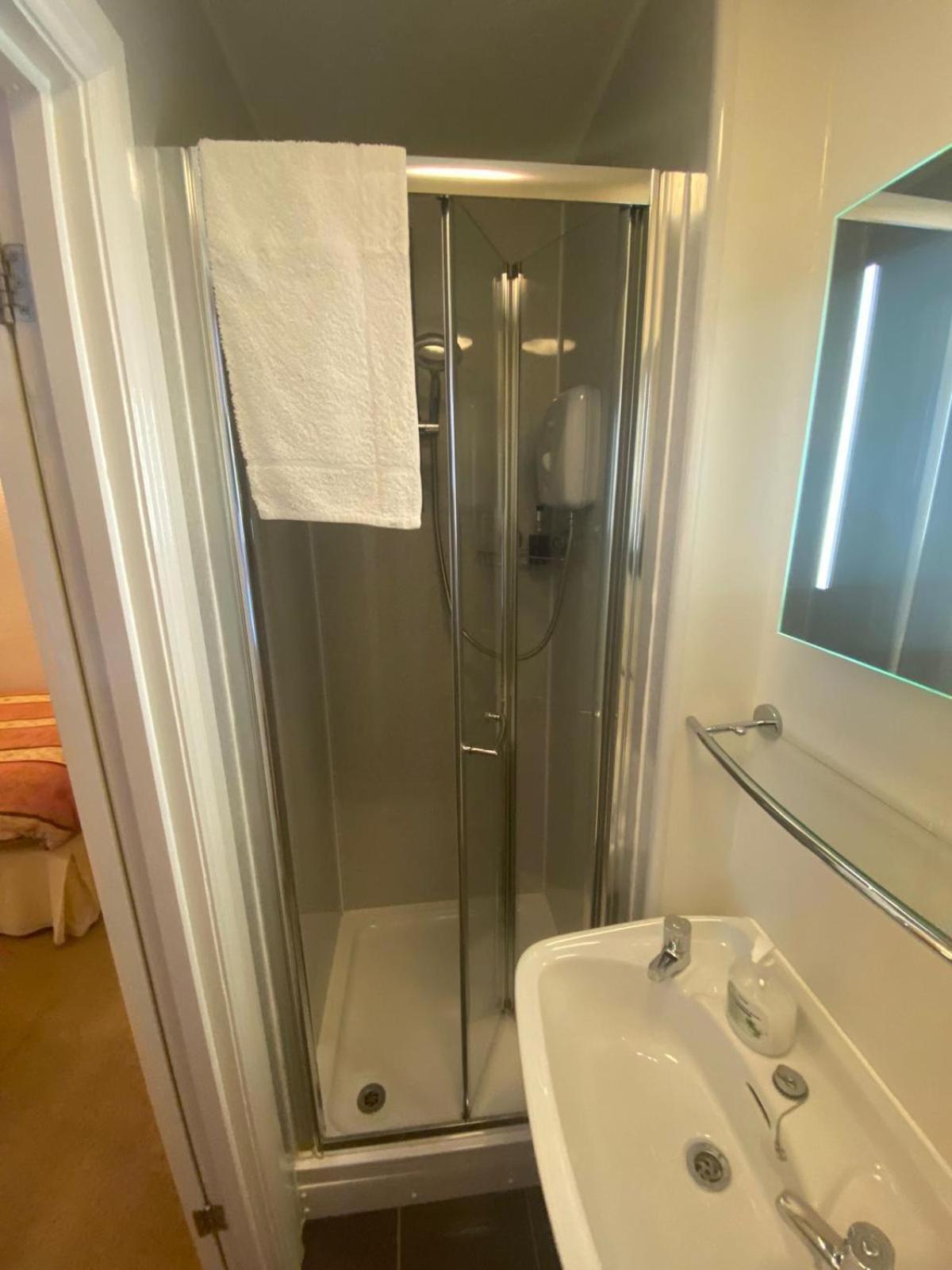 Landguard Lodge Guest House Shipley (West Sussex) Quarto foto