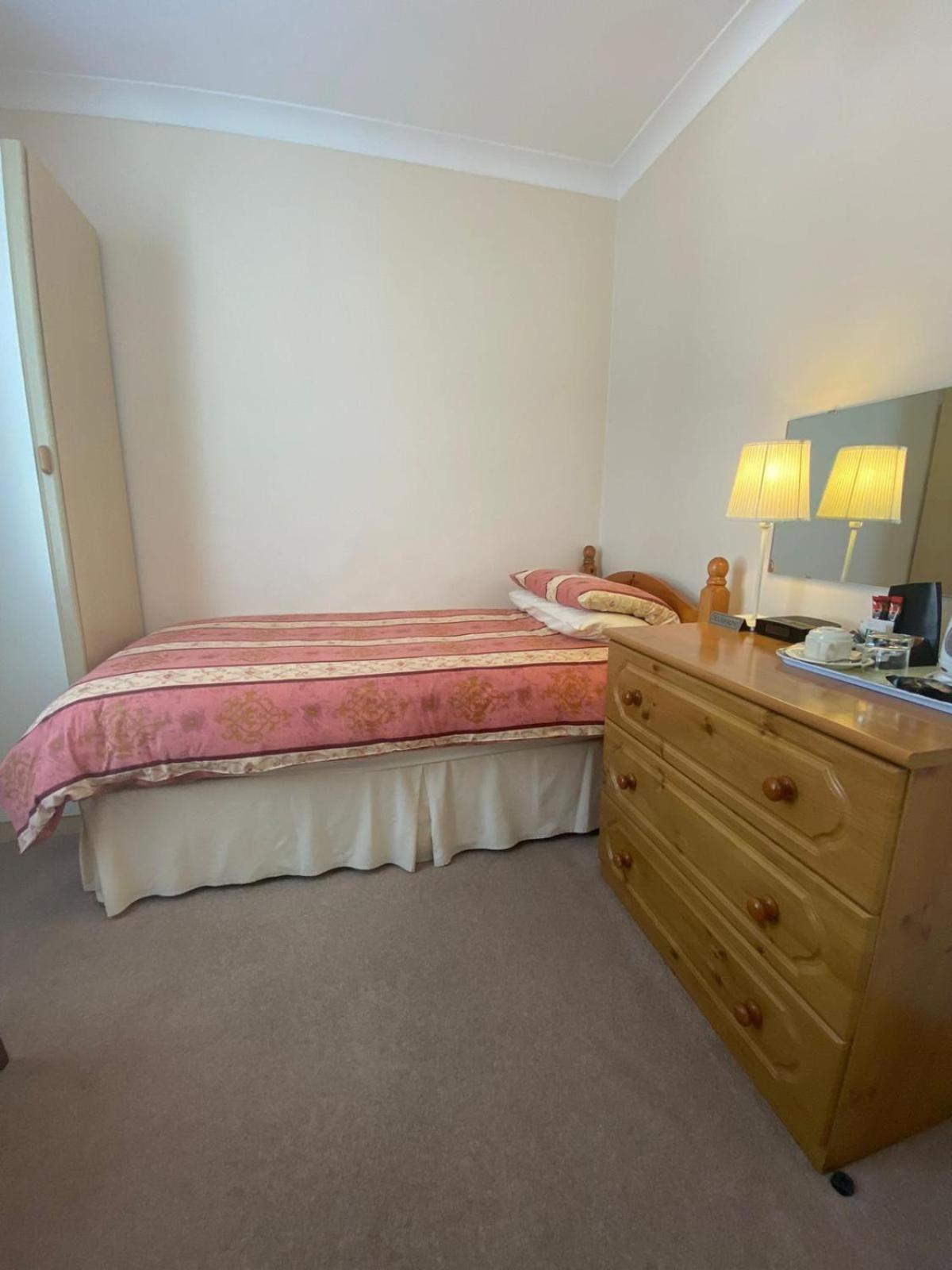 Landguard Lodge Guest House Shipley (West Sussex) Quarto foto